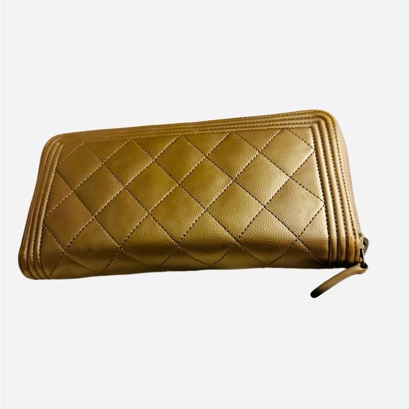 Chanel Continental Boy Wallet - Picture 3 of 14